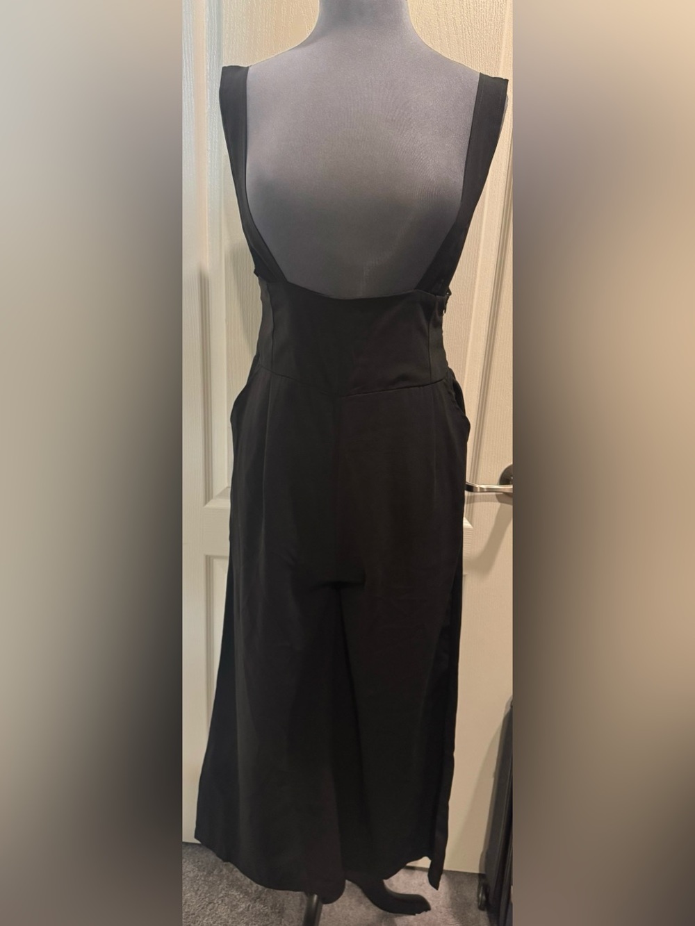 Black Sleeveless Wide-Leg Jumpsuit